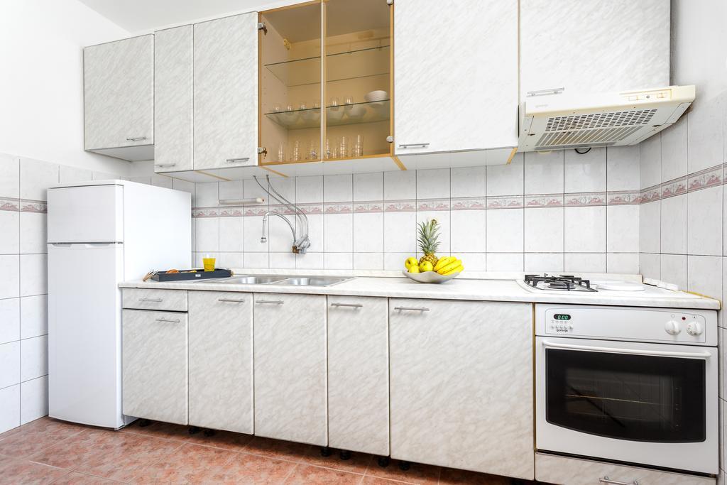 Holiday Home Iris Marina Εξωτερικό φωτογραφία